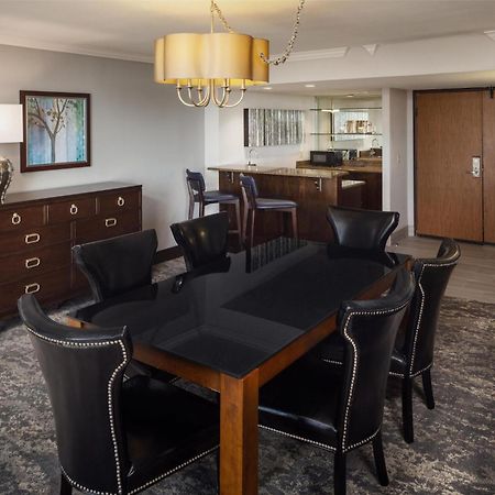 Hilton Arlington Hotell Eksteriør bilde