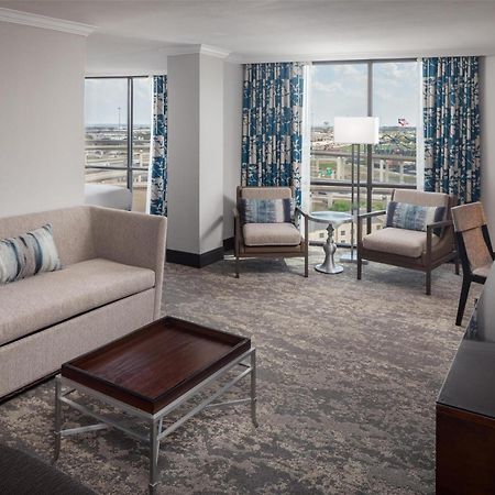 Hilton Arlington Hotell Eksteriør bilde