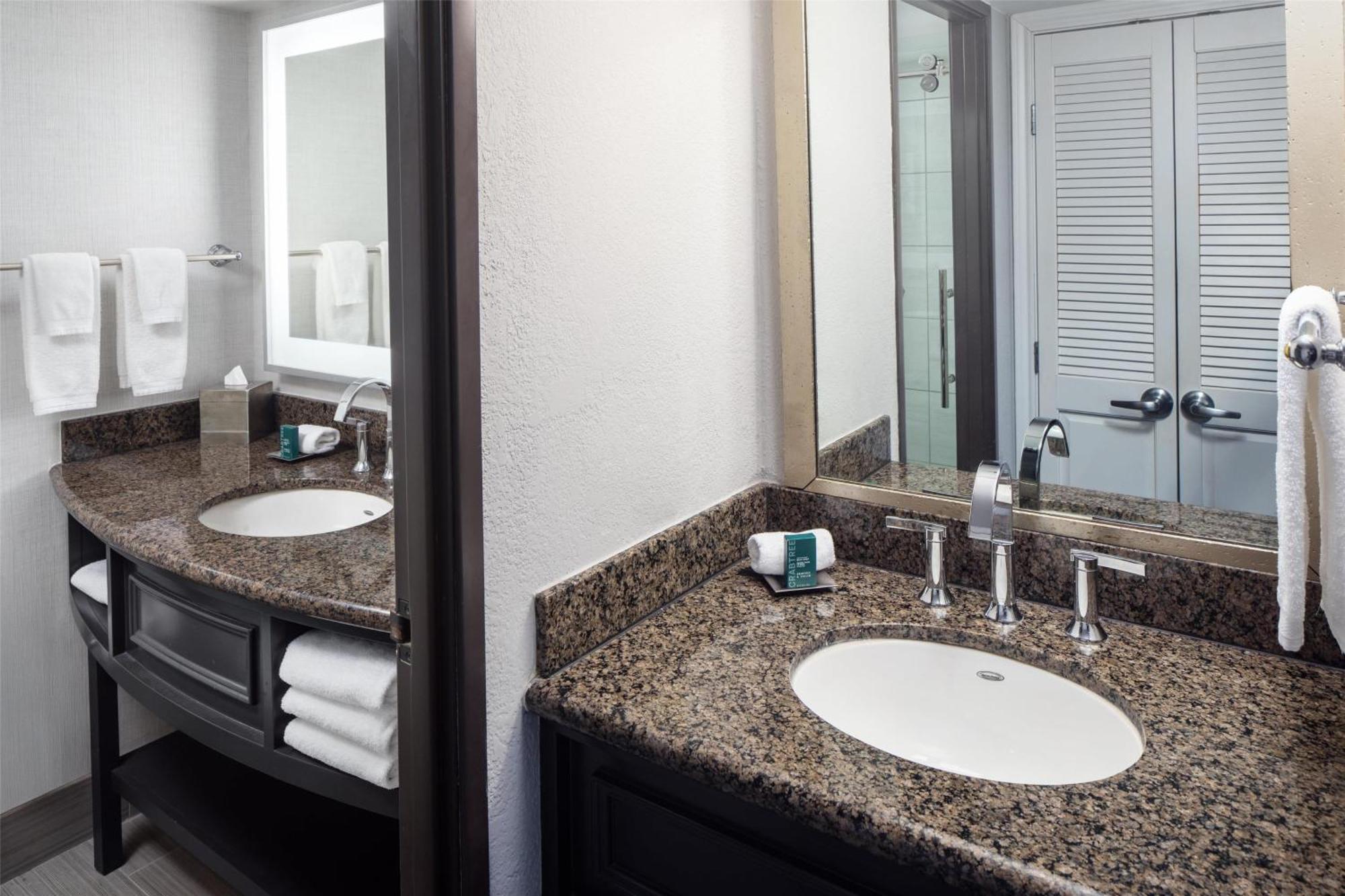 Hilton Arlington Hotell Eksteriør bilde